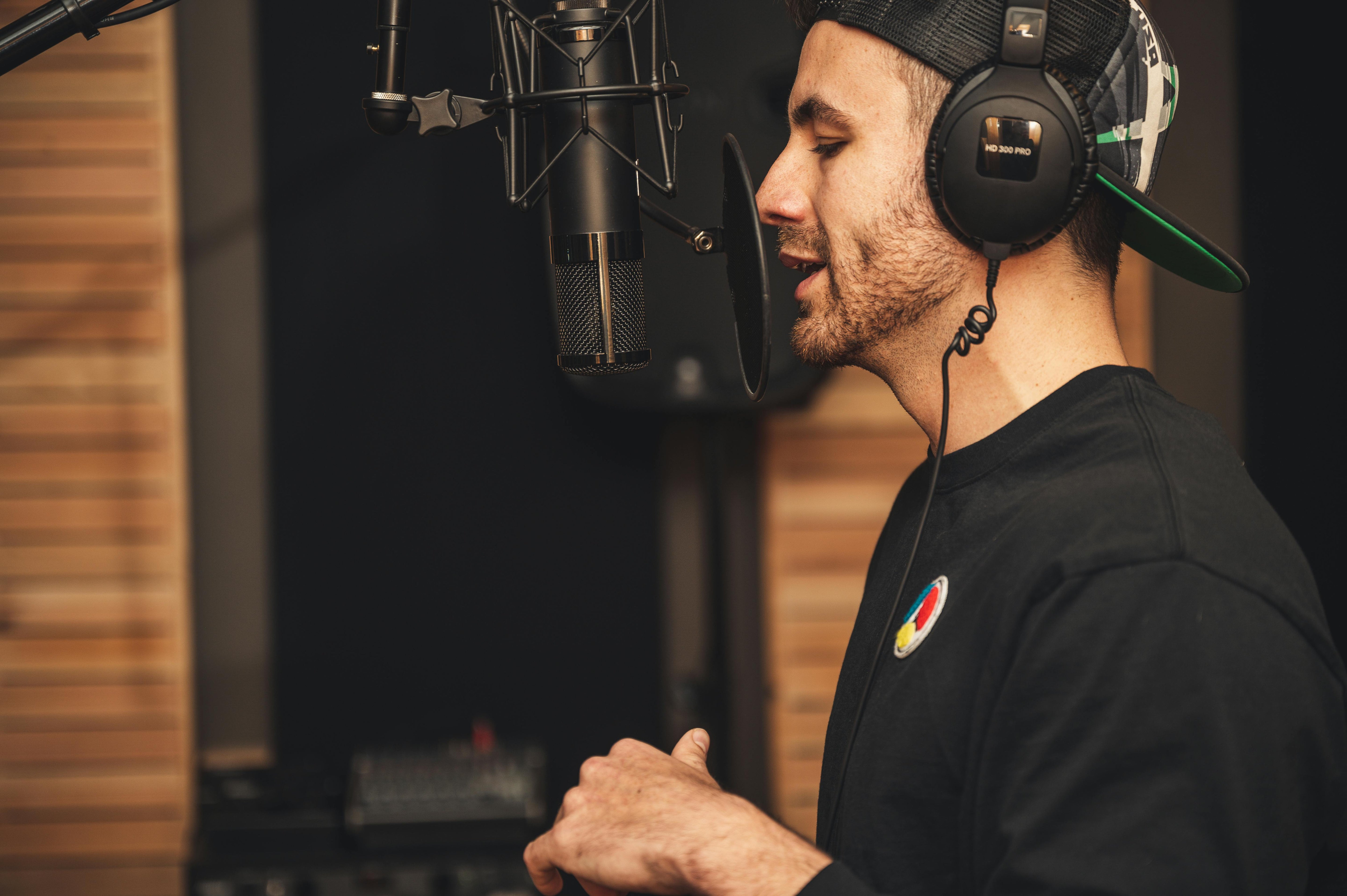 The Ultimate List Of The Best Free Vocal Samples In 2025 (Updated) - Musiciangoods