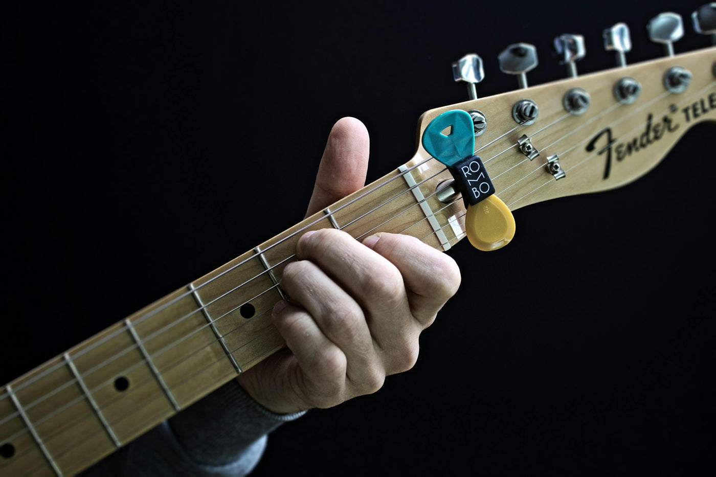 PDF gratuito con accordi per chitarra: 42 accordi essenziali per ogni chitarrista